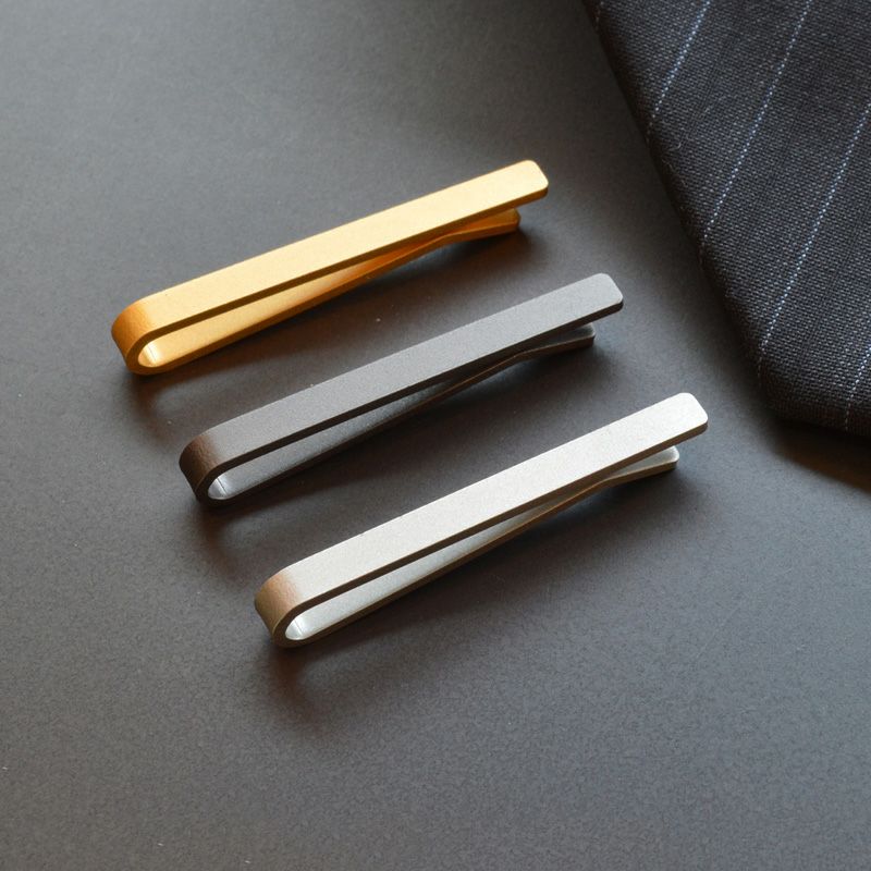 指紋がつかないネクタイピン「柔」