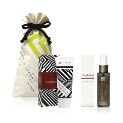 【コットン巾着入り】
 ルームミスト&ハンドケアセットAW《アロマティックウッド》