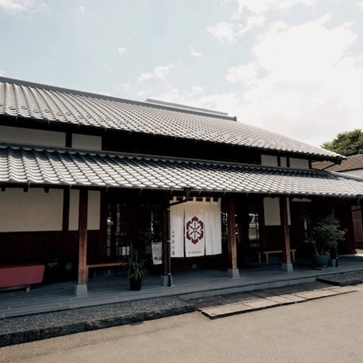 温泉湯豆腐3丁入り(胡麻だれ付き)