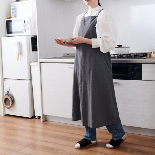 【kurasso】キャミワンピエプロン