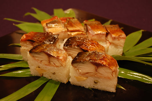 焼鯖寿司