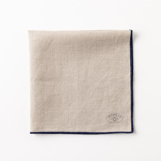 AKOMEYA TOKYO/ 2年使ったらさらに良さがわかるハンカチ ベージュ×ネイビー