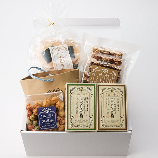 AKOMEYA TOKYO/ アコメヤのお茶とお菓子のセット