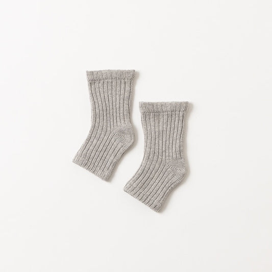 AKOMEYA TOKYO/ SUNAYAMA つま先リラックスかかとケアトゥレスソックス アッシュ杢