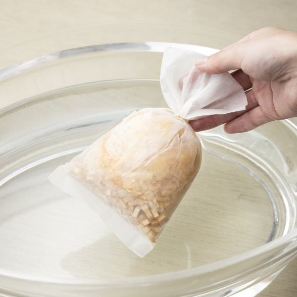 AKOMEYA TOKYO/ 森が香るひのきのバス用サシェ(2個入り)