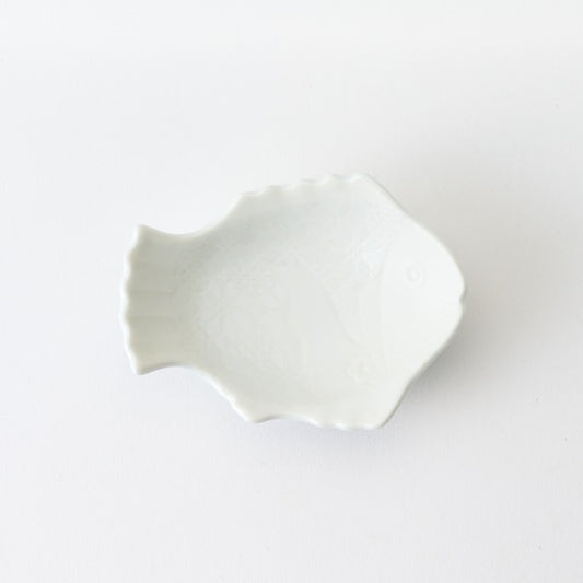 AKOMEYA TOKYO/ 有田焼 招福鯛豆皿 白磁