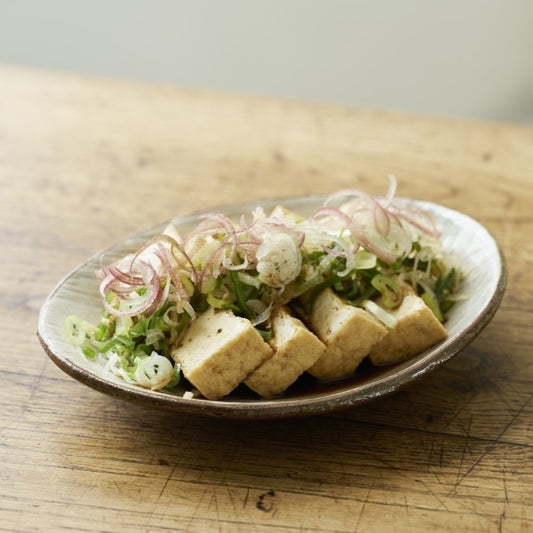 AKOMEYA TOKYO/ 信楽焼 楕円小皿 粉引