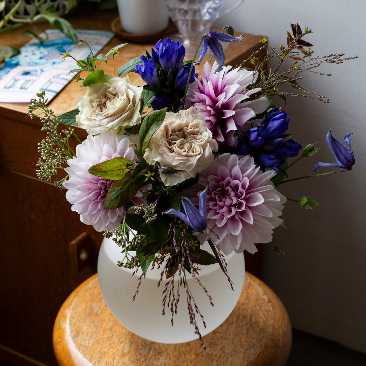 ダリアの花束 M