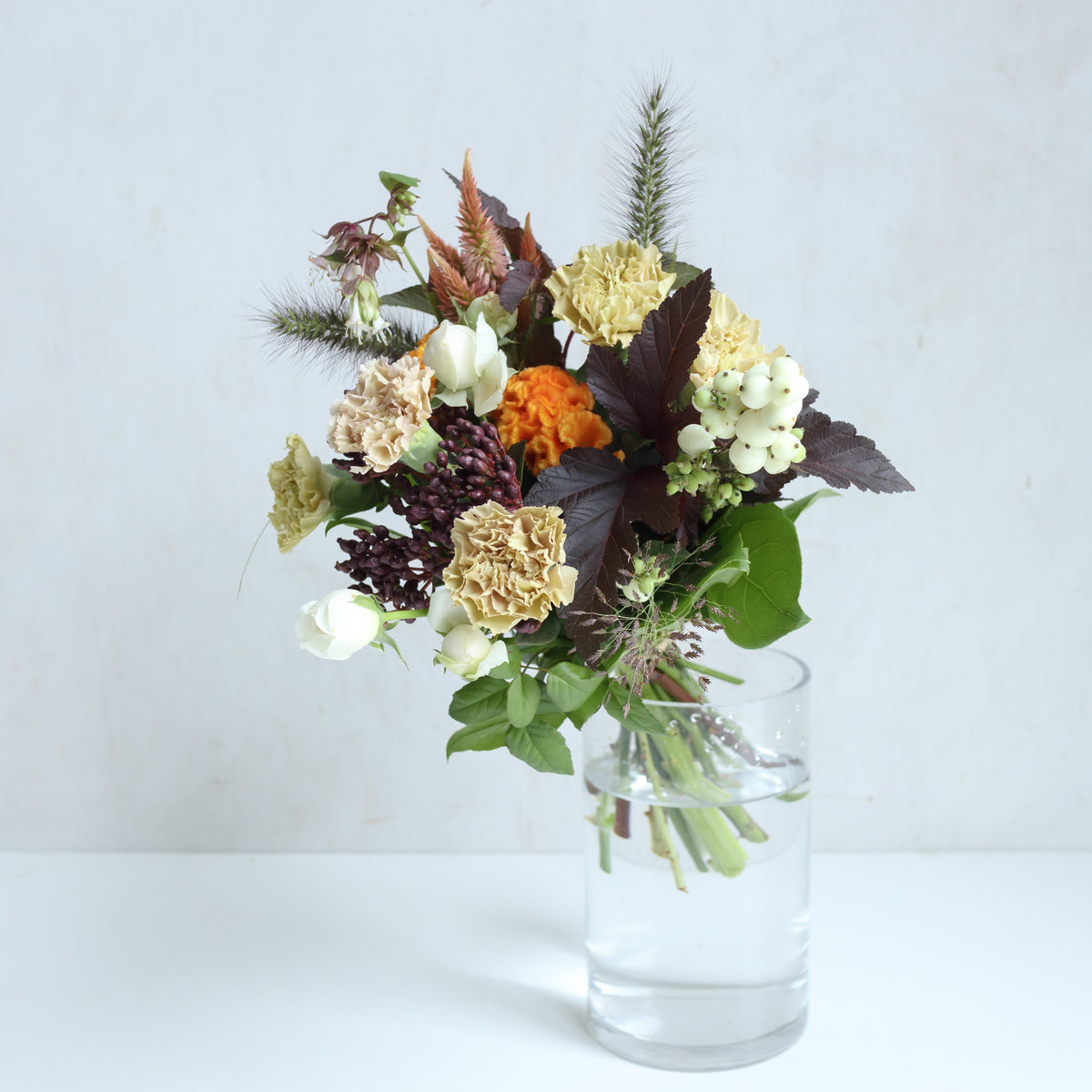 カーネーションの花束 M