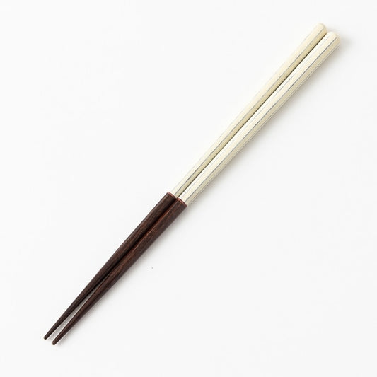 AKOMEYA TOKYO/ ラインリム箸 ホワイト 22.5cm