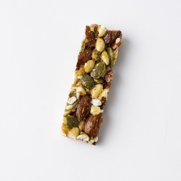 AKOMEYA TOKYO/ アーモンドクリスピーかぼちゃ