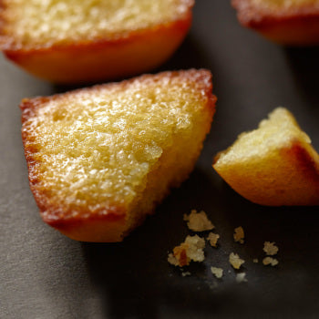 神戸居留地の石畳(プチフィナンシェ)8粒